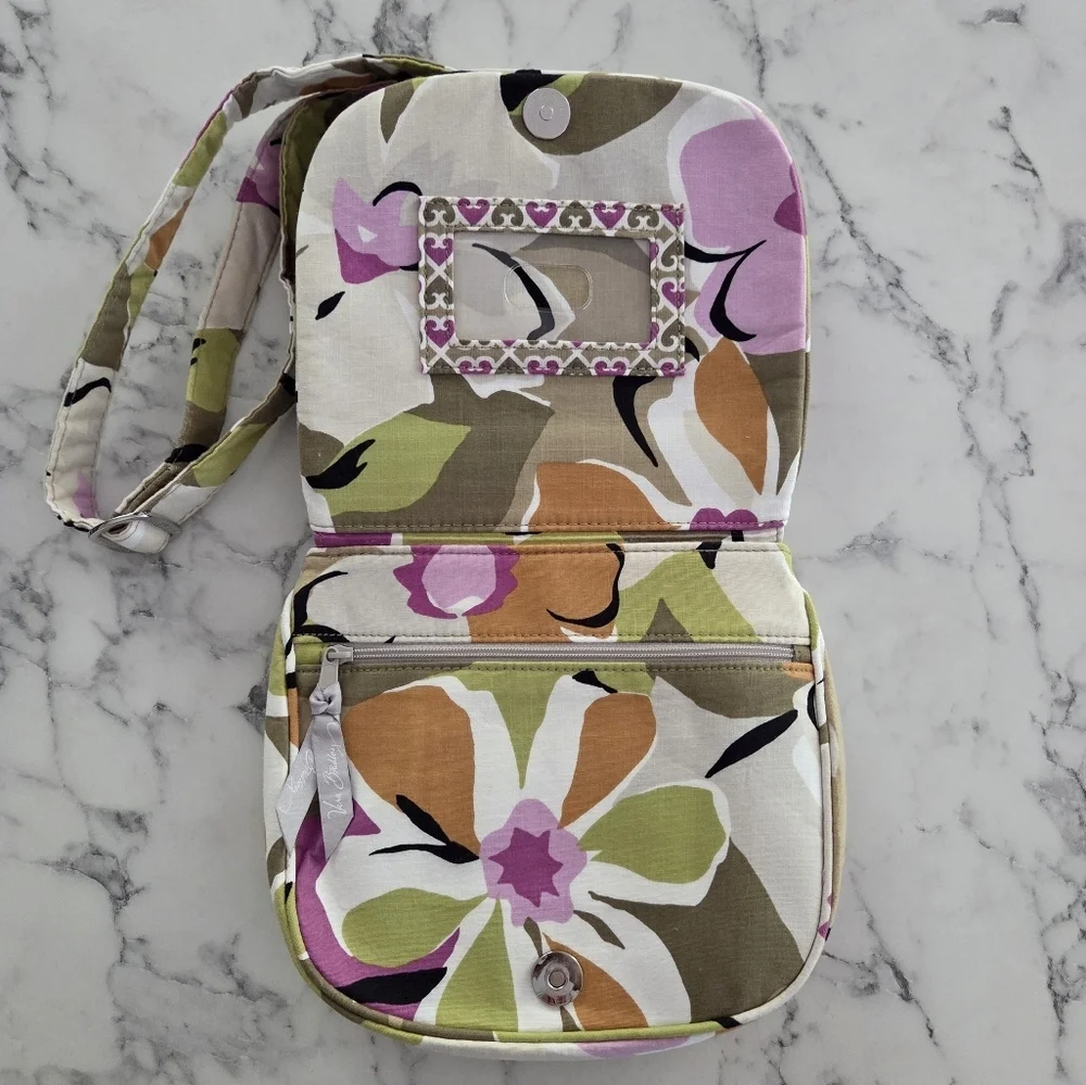 VERA BRADLEY Little Hipster Flap Crossbody Portobello Road Floral Travel Quilted - Picture 3 of 12